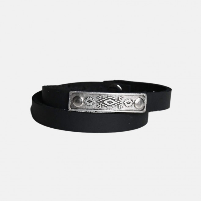 Leather bracelet with metal on sale plate